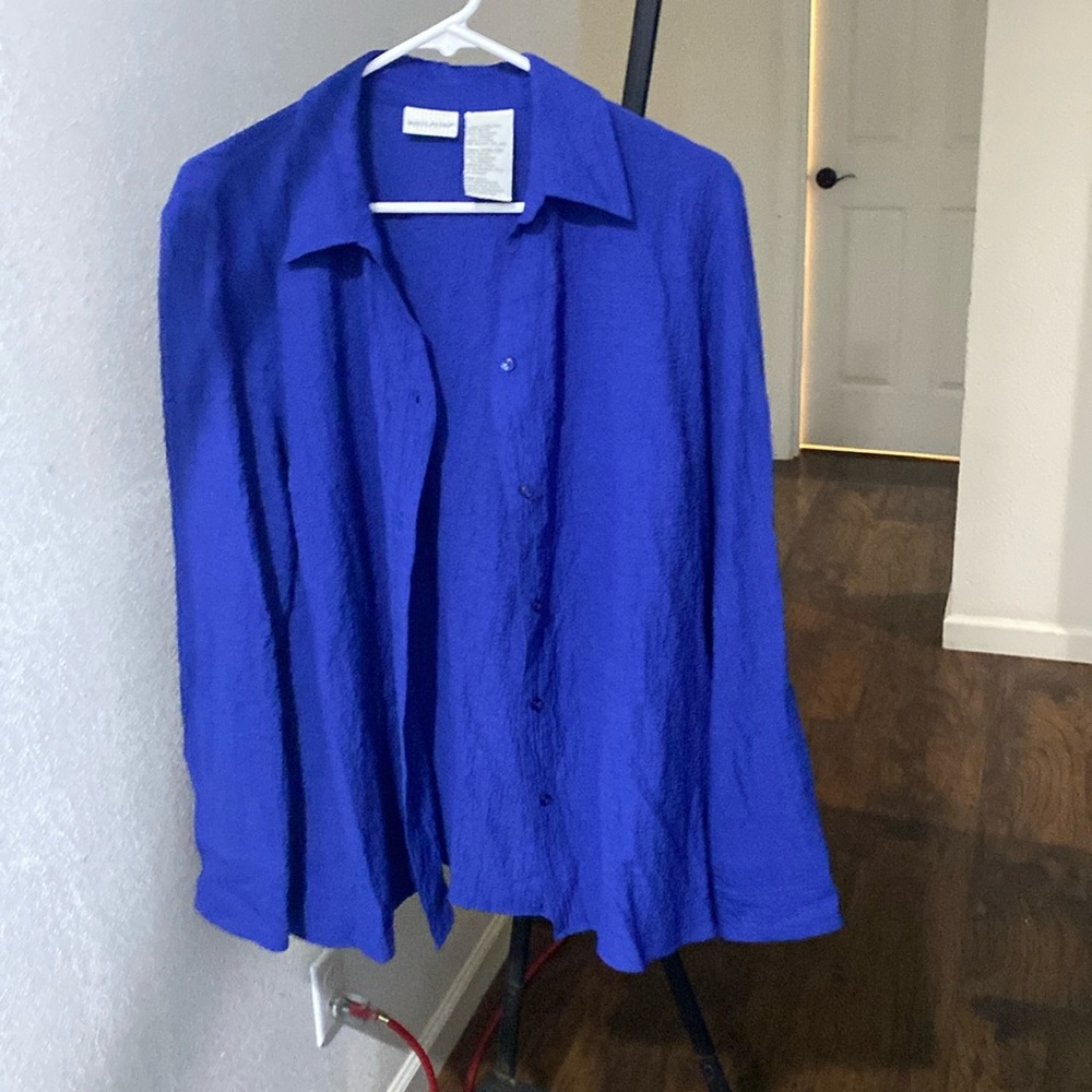 Women's Blue Button-Up Shirt Royal Blue